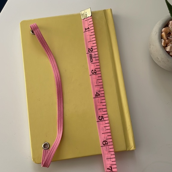 Small journal - she decided to start living the life she’d imagined - Picture 13 of 13